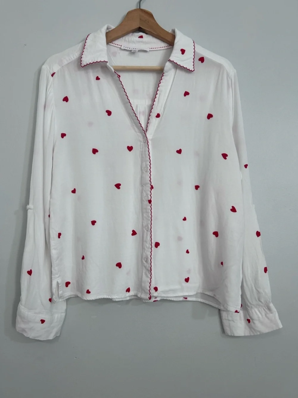 Jane + Delancey Allie Top, white button-down Heart Print Blouse. M - Picture 2 of 12